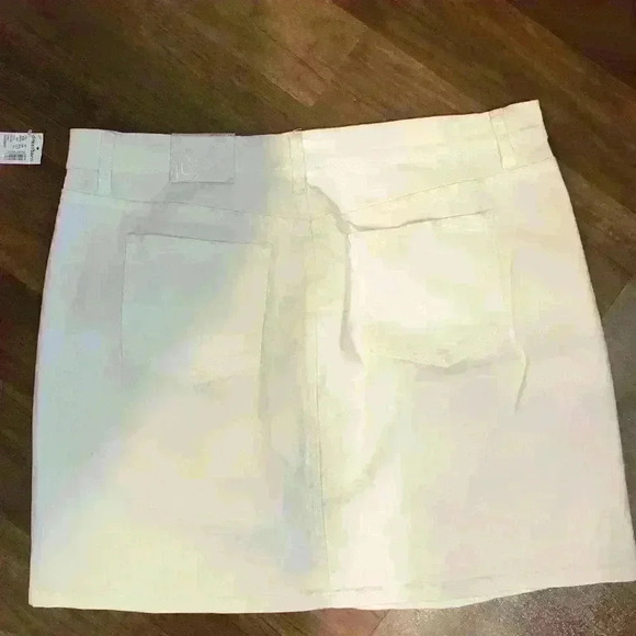 Dress Barn size 14 Mini Skirt - Picture 2 of 2